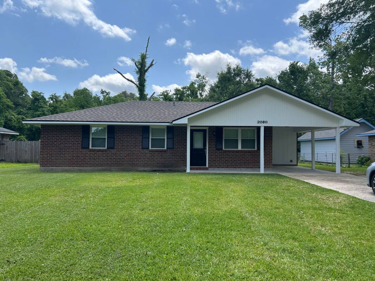 House for rent at 2080 Jerlyn Dr, Denham Springs, LA 70726