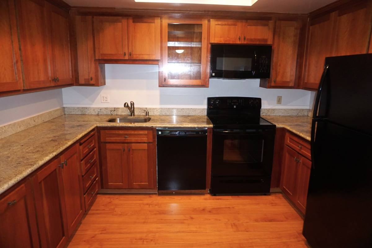 Condo for rent at 1031 Crestview Dr, Mountain View, CA 94040