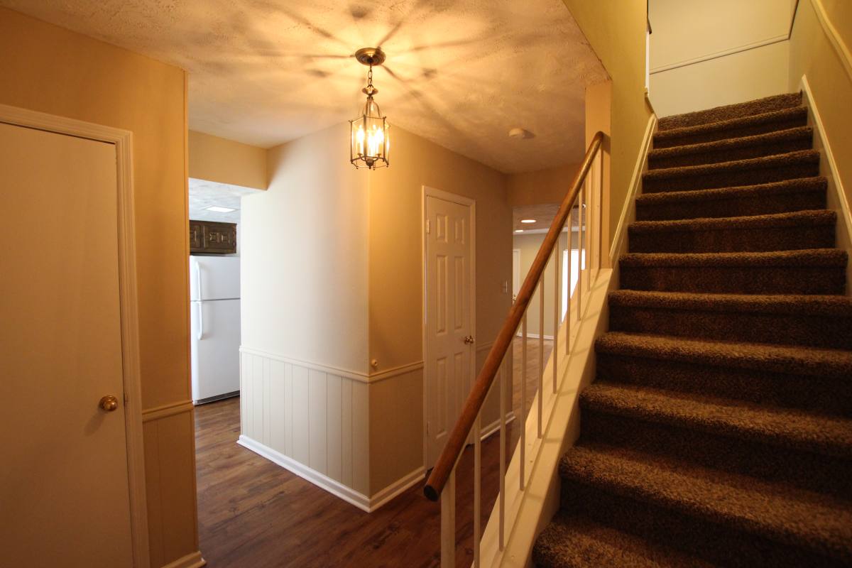 Apartment for rent at 2510 2512 Delmar Dr, Tyler, TX 75701