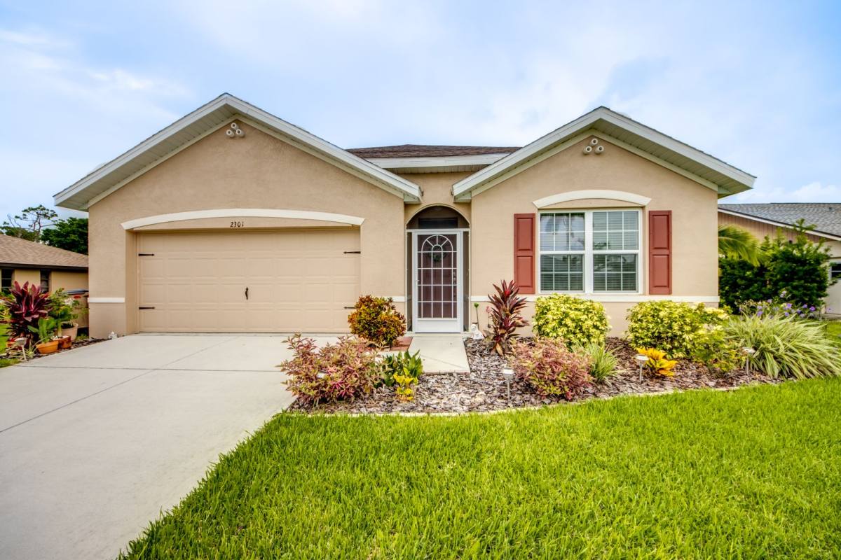 House for rent at 2301 SW 38th Terrace, Cape Coral, FL 33914