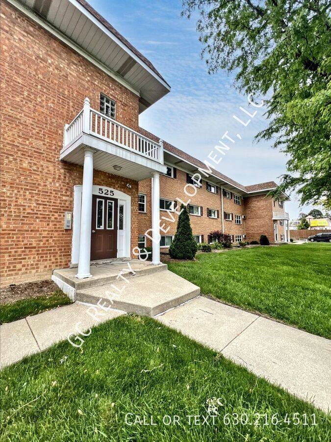 Apartment for rent at 525 N Highview Ave #205, Addison, IL 60101