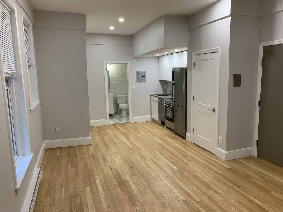 Apartment for rent at 829 Boylston St #101, Boston, MA 02116