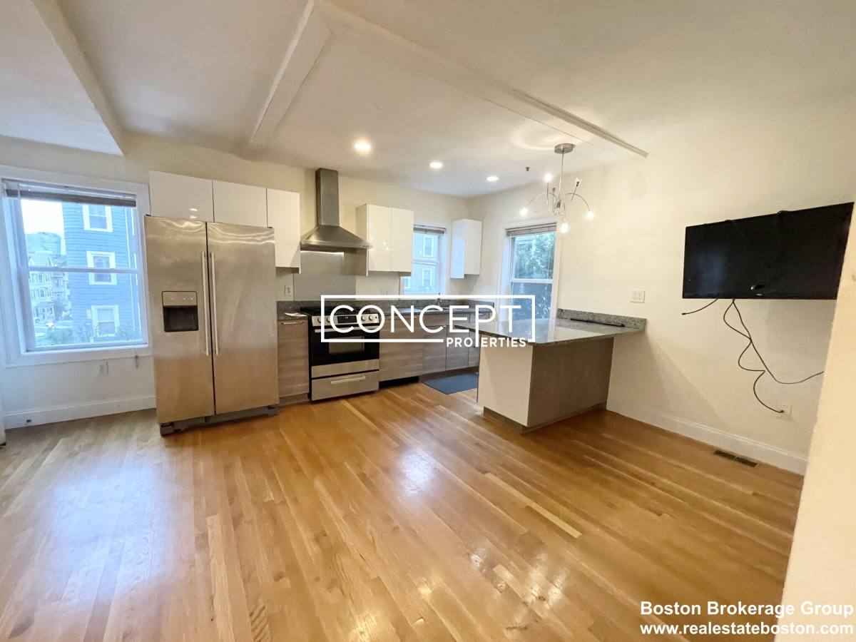 Apartment for rent at 128 Hillside St #2DW, Roxbury Crossing, MA 02120