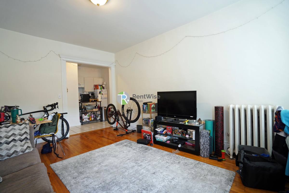 Apartment for rent at 1298 Commonwealth Ave #38, Allston, MA 02134