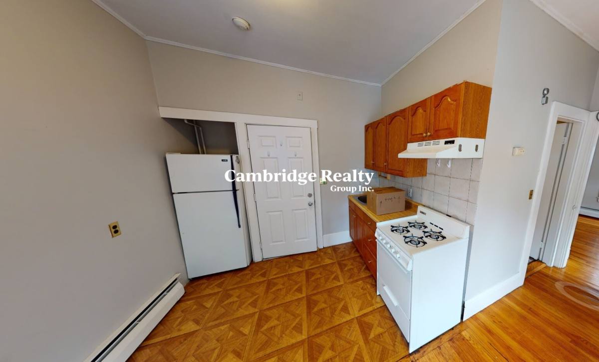 Apartment for rent at 222 Banks St #6T, Cambridge, MA 02138