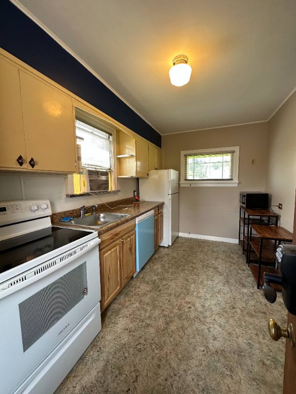 House for rent at 1016 1 2 W Park St, Butte, MT 59701