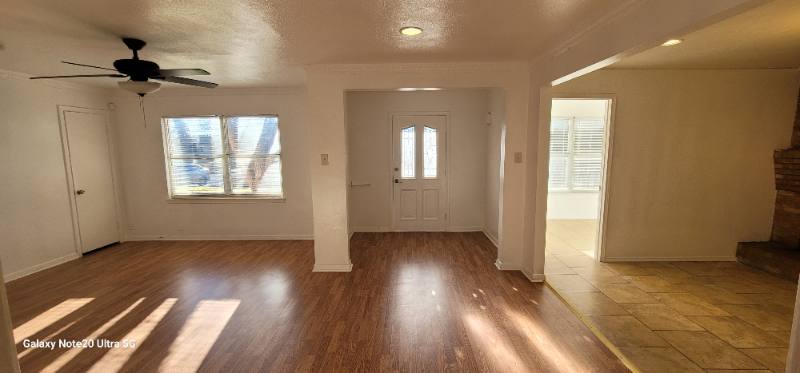Apartment for rent at 10852 Cassandra Way, Dallas, TX 75228