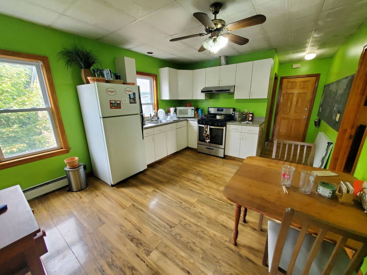 Apartment for rent at 153 Cherry St #3, Cambridge, MA 02139