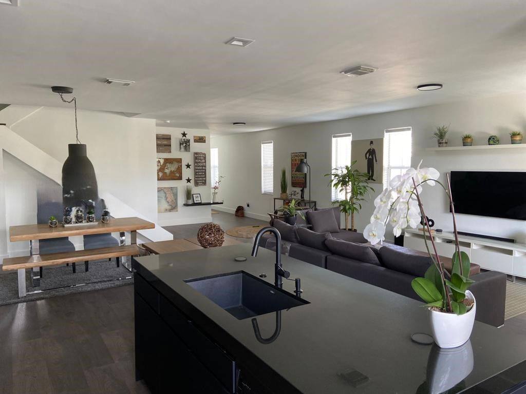Townhouse for rent at 10727 NW 75th Terrace, Miami, FL 33178