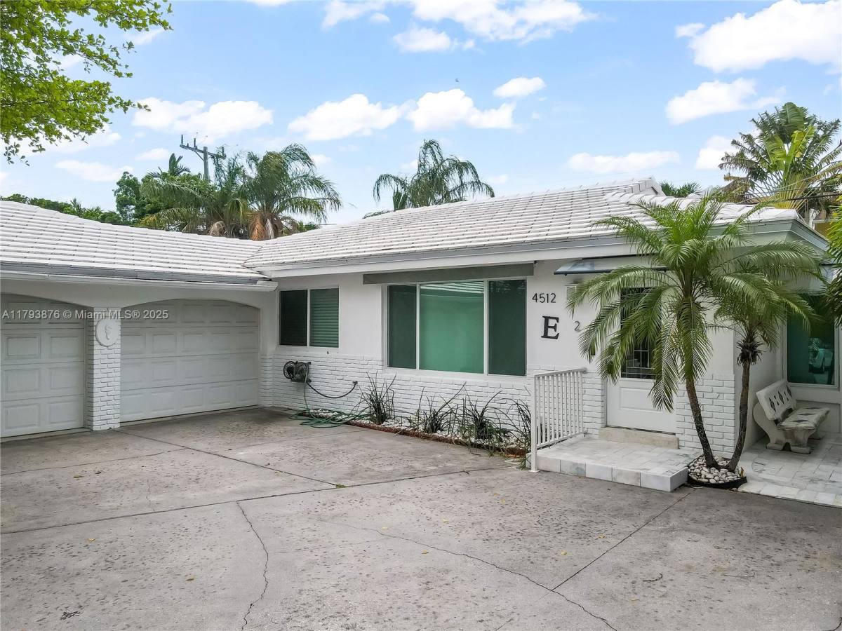 Apartment for rent at 4512 Sea Grape Dr #1, Fort Lauderdale, FL 33308