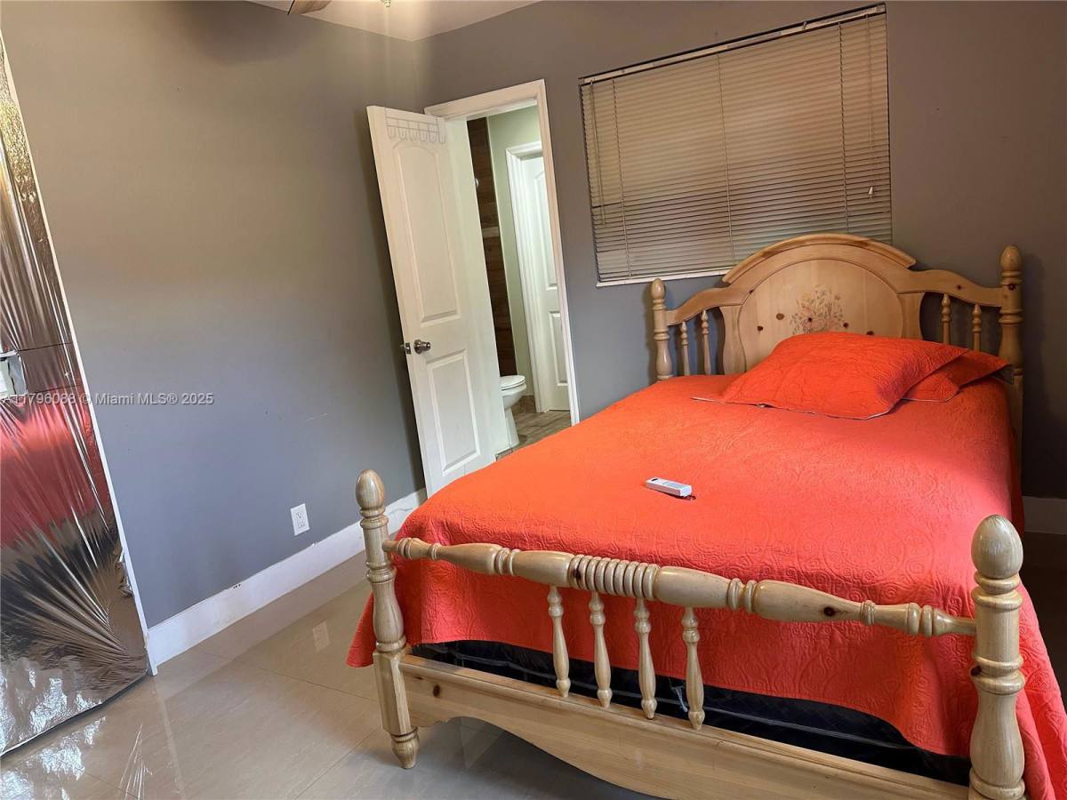 House for rent at 845 S Highland Dr #B, Hollywood, FL 33021