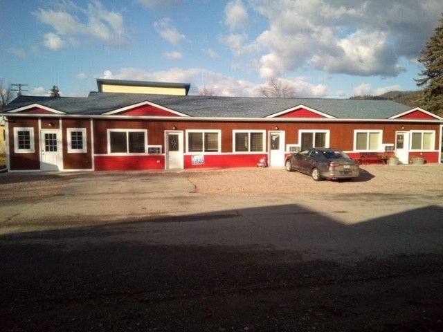 Apartment for rent at 204 4th St #B, Troy, MT 59935