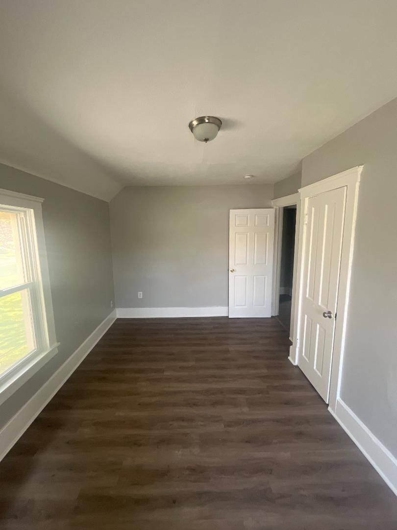 Apartment for rent at 810 W Ave -2, Elyria, OH 44035