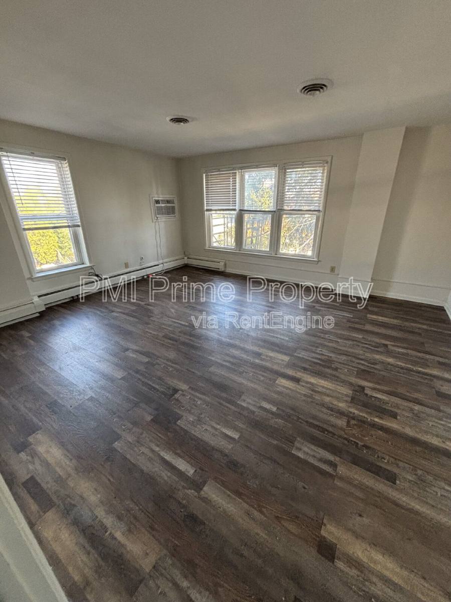 Apartment for rent at 1571 Morris Ave #3, Union, NJ 07083