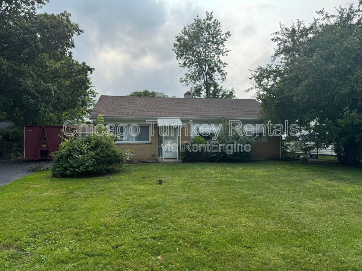 House for rent at 15444 Albany Ave, Markham, IL 60428