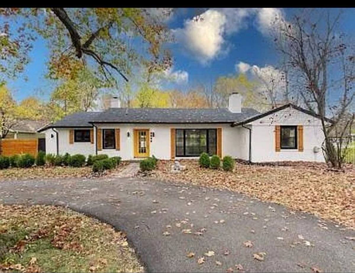 House for rent at 8500 N Meridian St, Indianapolis, IN 46260