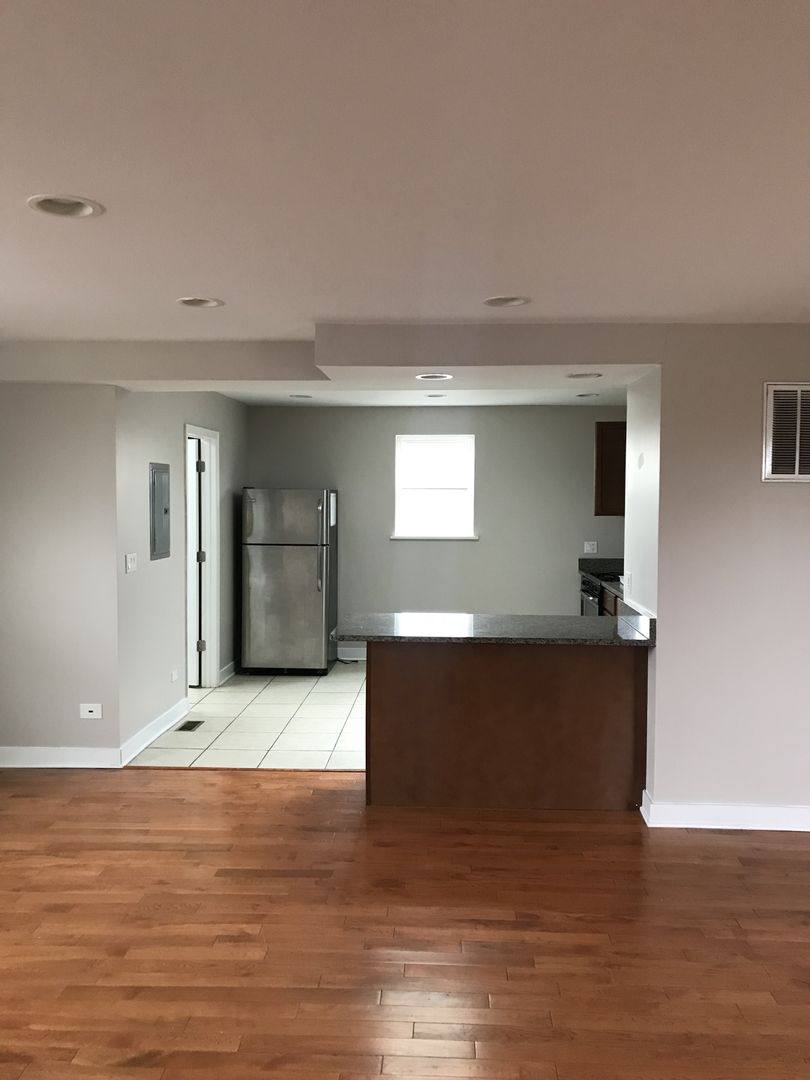 Apartment for rent at 2245 W 21st St, Chicago, IL 60608