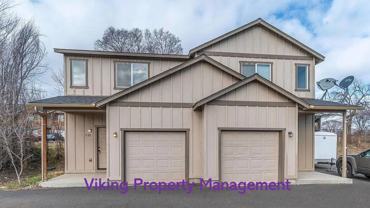 Apartment for rent at 520-522 SE Duke St, Madras, OR 97741
