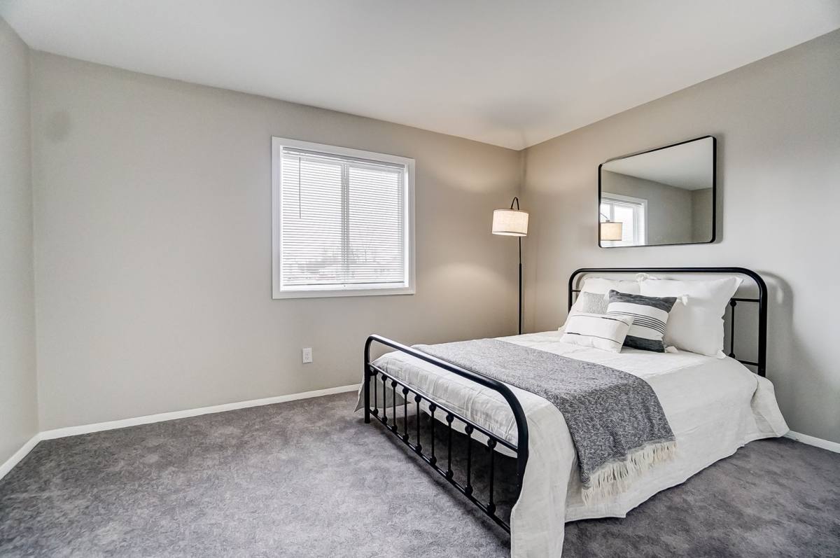 Apartment for rent at 1004 Fayette Dr, Fort Wayne, IN 46816