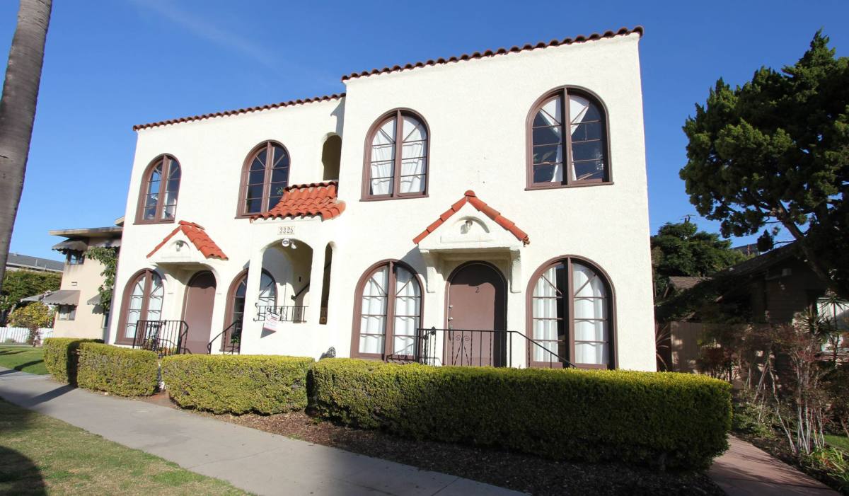 Apartment for rent at 3325 E 2nd St, Long Beach, CA 90803