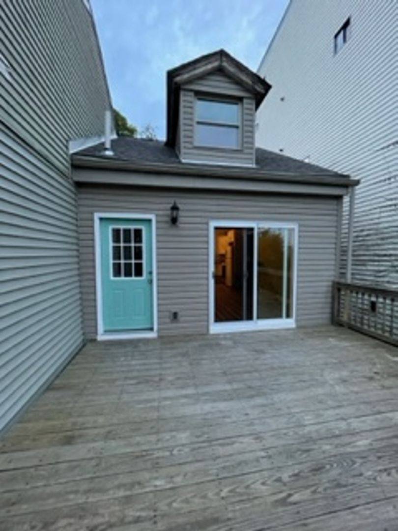 House for rent at 35 Hartford St, Pittsburgh, PA 15203