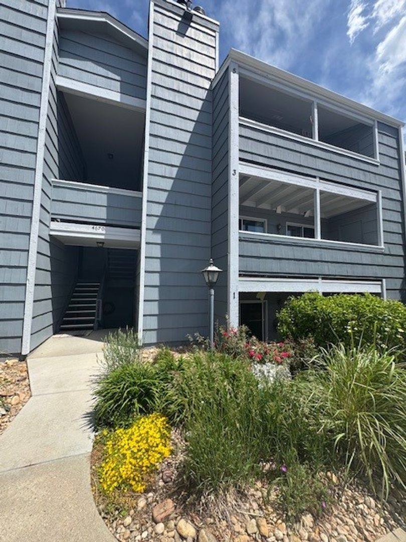 Apartment for rent at 4670 Whiterock Cr, Boulder, CO 80304