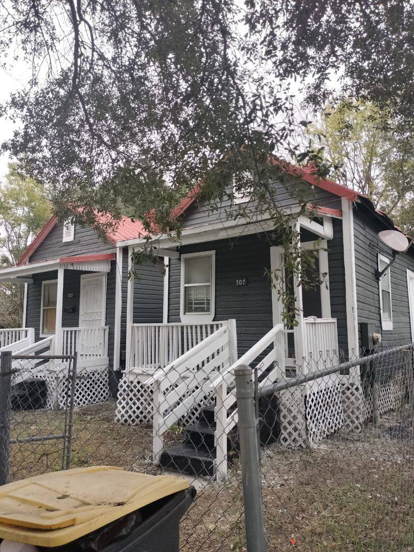 House for rent at 709 Franklin St, Jacksonville, FL 32202