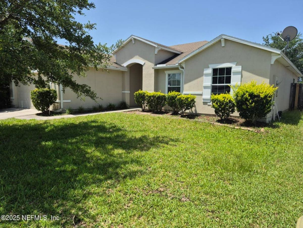 House for rent at 7526 Lirope St, Jacksonville, FL 32244