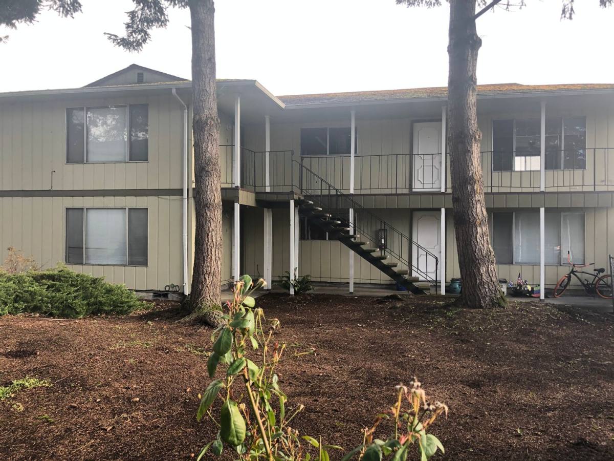 Apartment for rent at 2007 Marion St SE, Albany, OR 97322