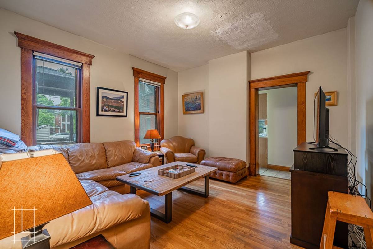 Apartment for rent at 83 King Ave, Columbus, OH 43201