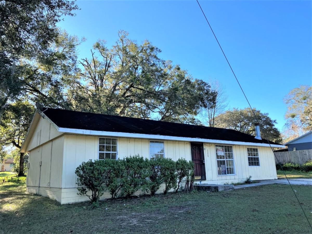 Apartment for rent at 36626 Jackson Ave, Dade City, FL 33525