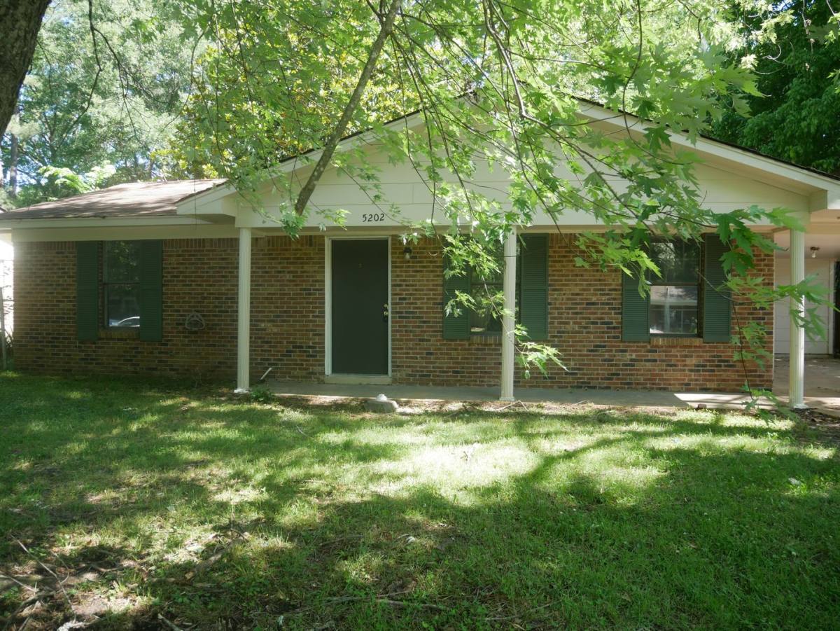 House for rent at 5202 Haynes Dr, Horn Lake, MS 38637