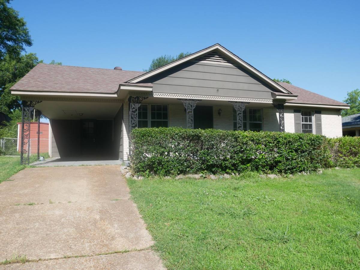 House for rent at 8367 Dottley Dr, Southaven, MS 38671