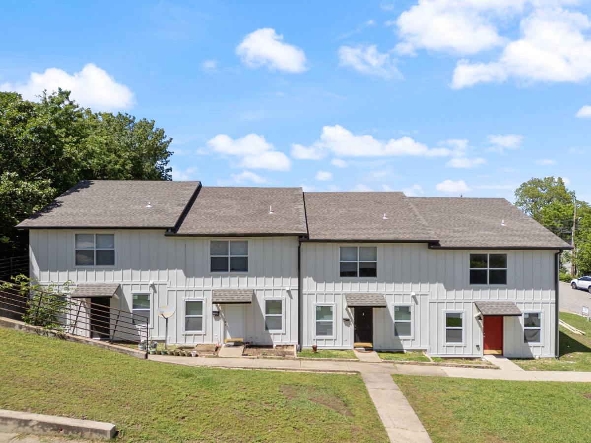 Townhouse for rent at 956 Eagle St, Fayetteville, AR 72701