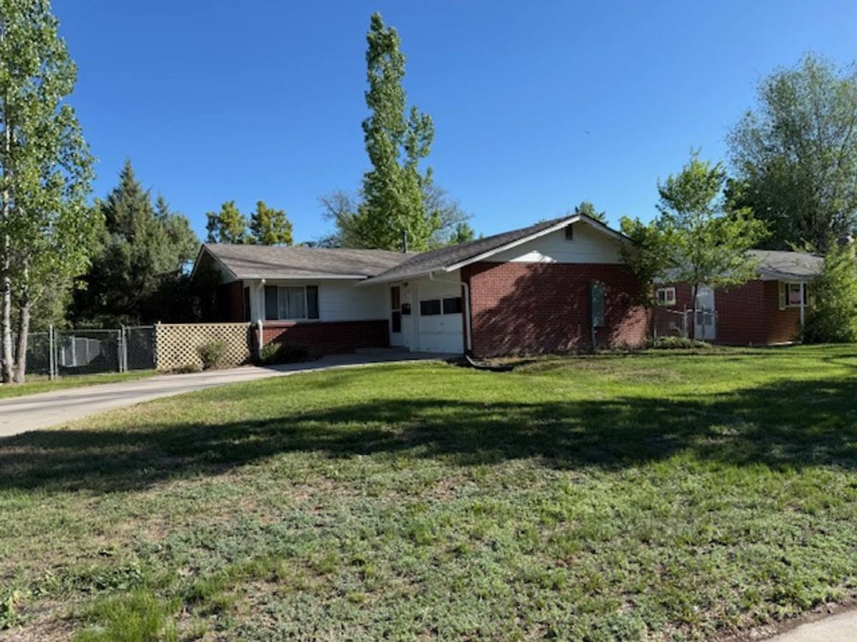 House for rent at 1936 Springfield Dr, Fort Collins, CO 80521