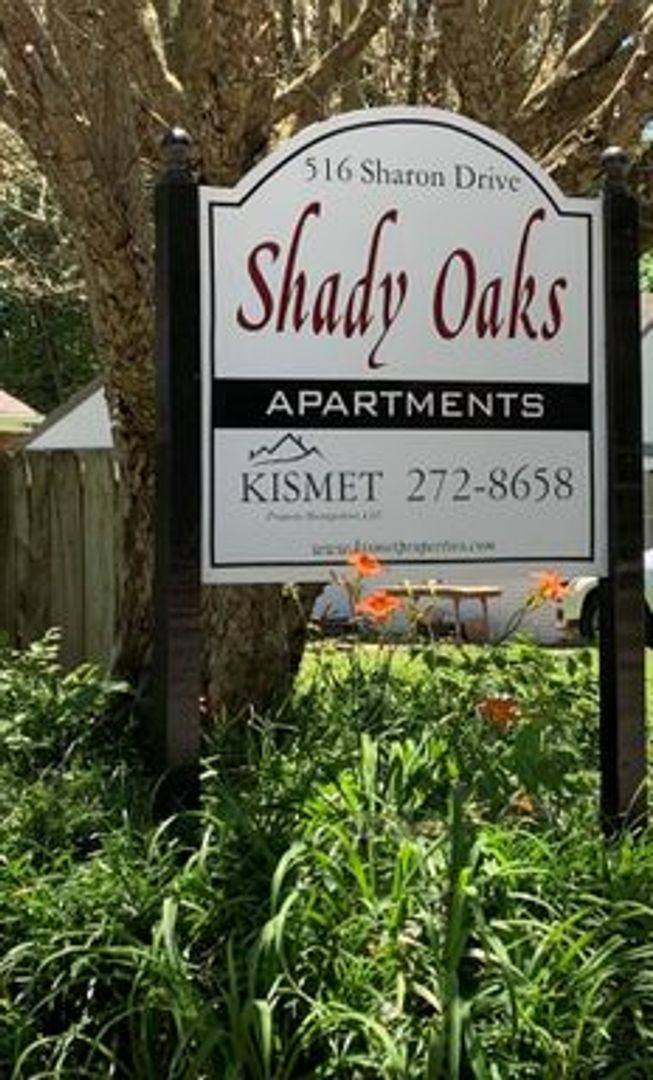 Apartment for rent at 516-522 Sharon Dr, Memphis, TN 38122