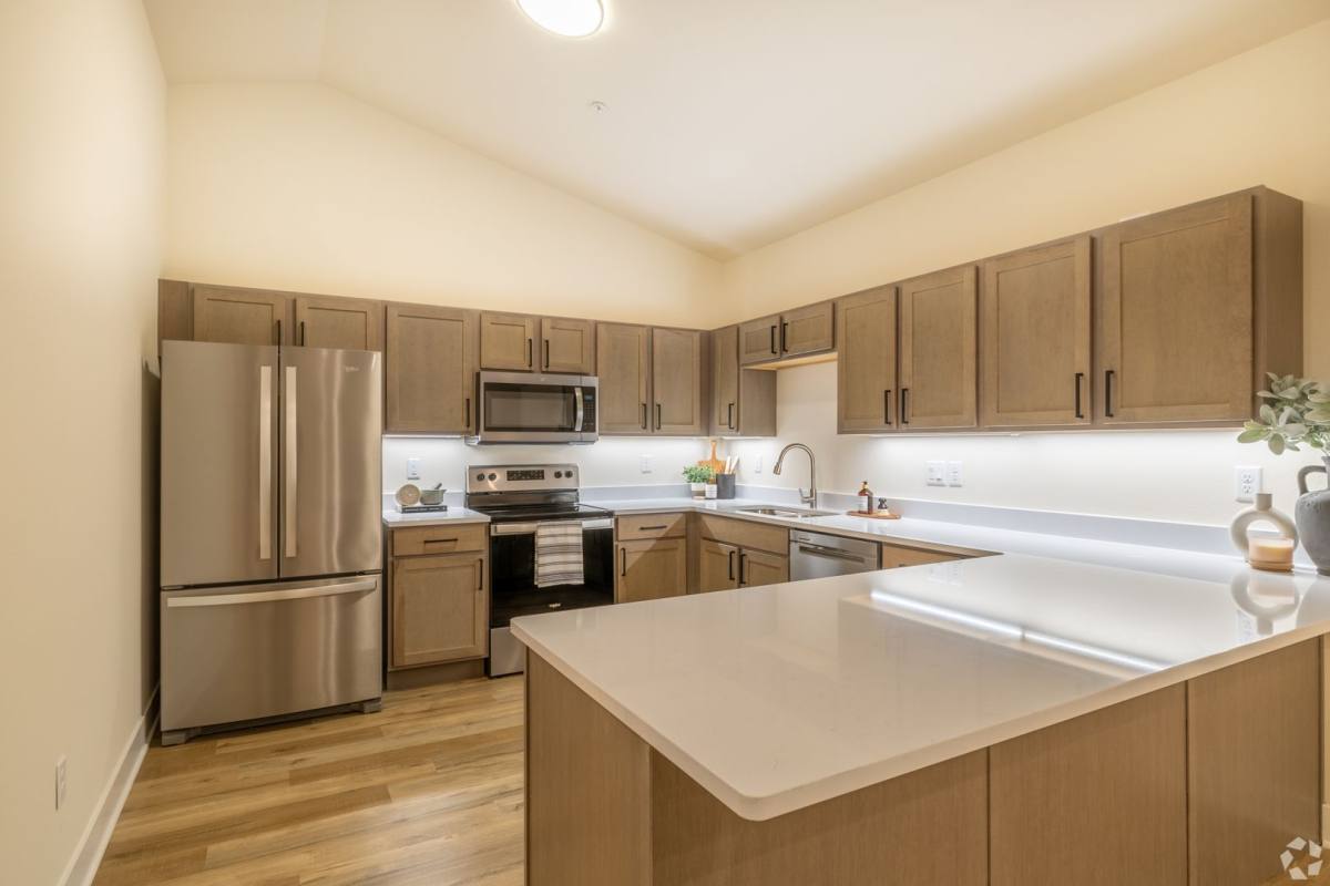 Apartment for rent at 113 Eiche Dr, Slinger, WI 53086