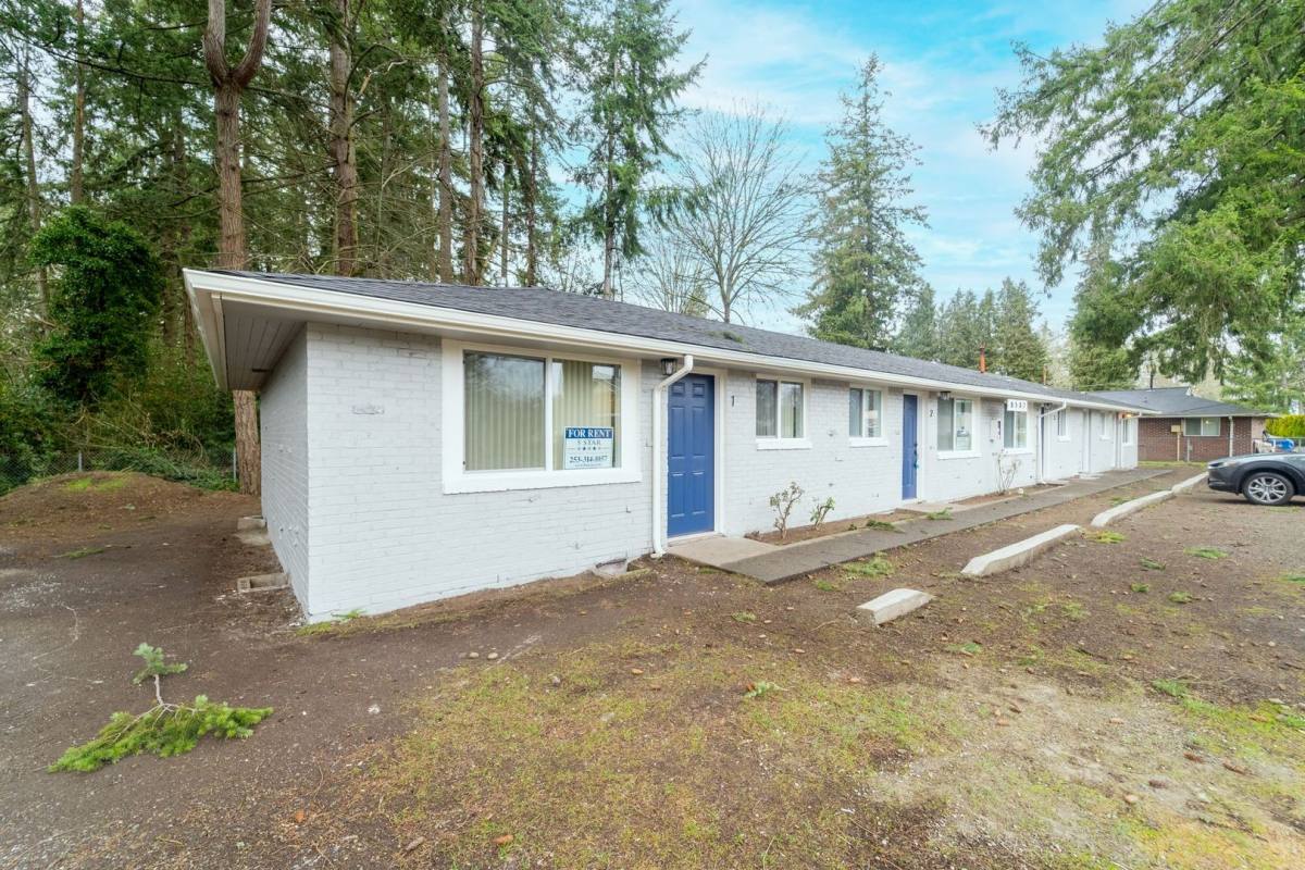 Apartment for rent at 8502 Berkeley Ave SW, Lakewood, WA 98499