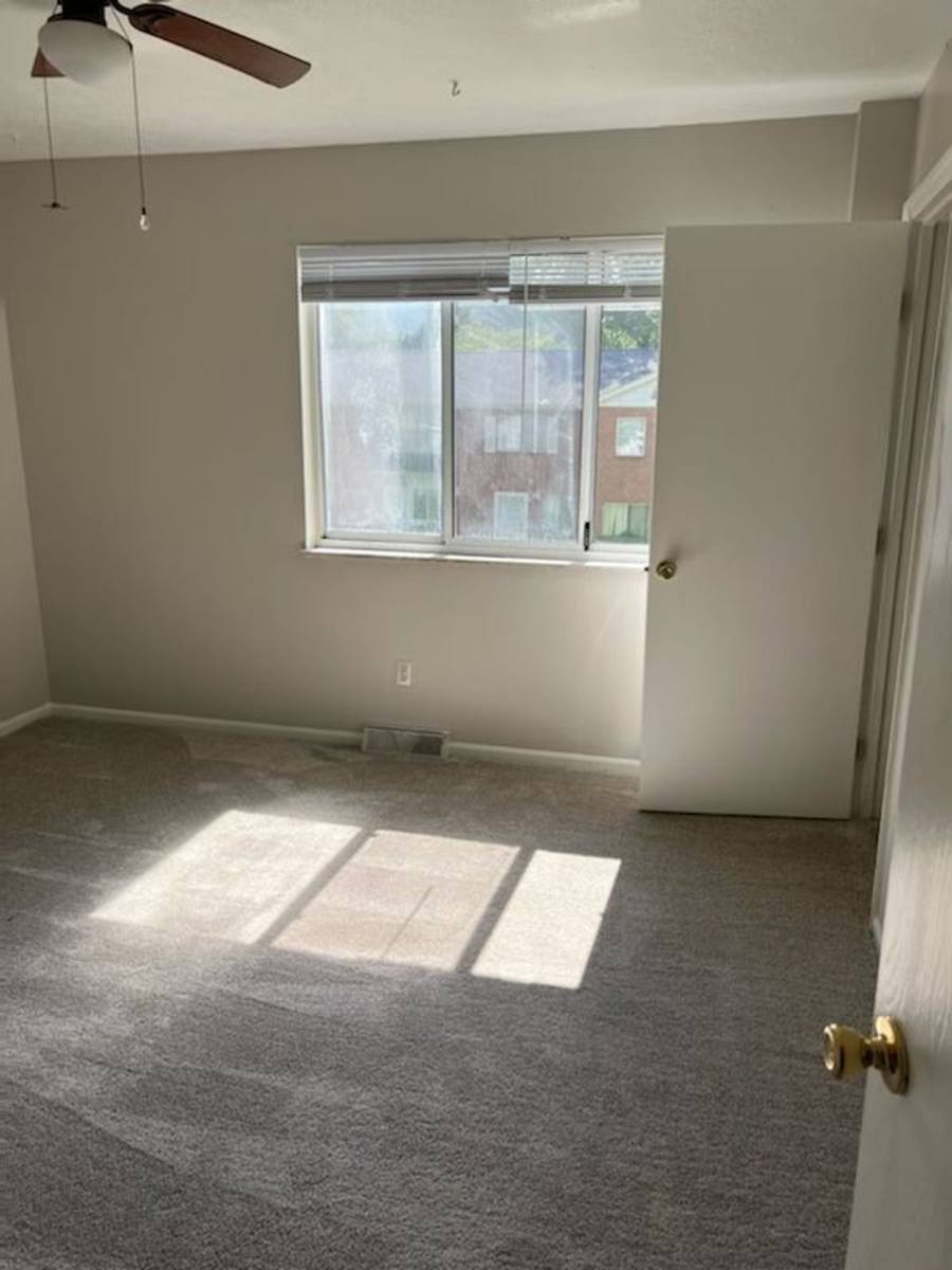 Apartment for rent at 1727-1733 Garden Lane, Cincinnati, OH 45237