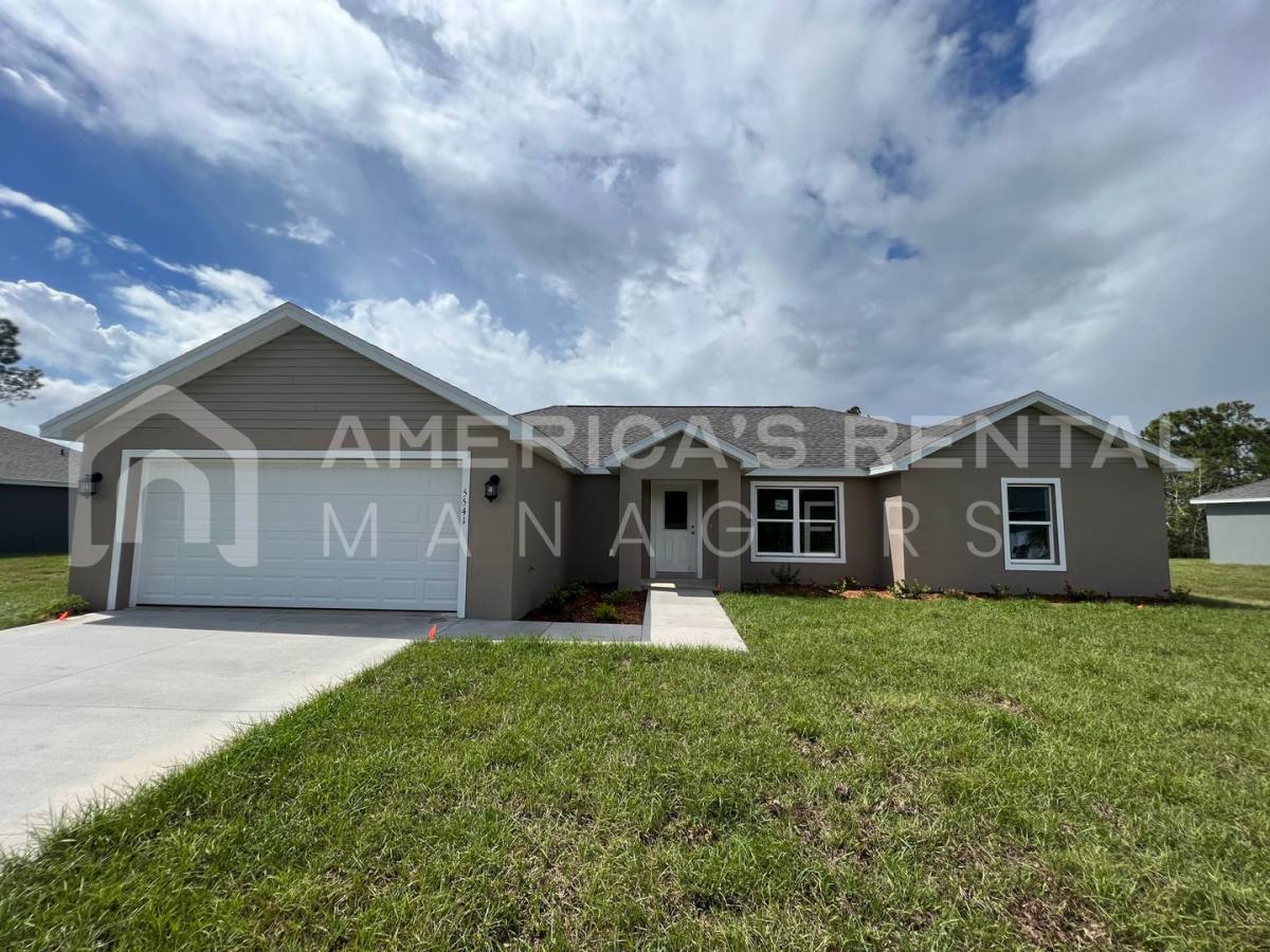 House for rent at 5541 Castania Dr, Sebring, FL 33872