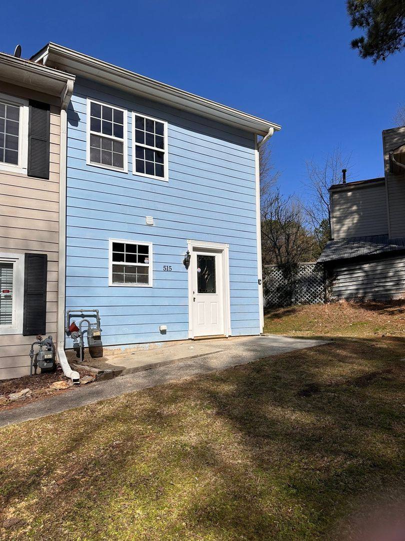 Townhouse for rent at 515 Granite Ridge Place, Atlanta, GA 30350