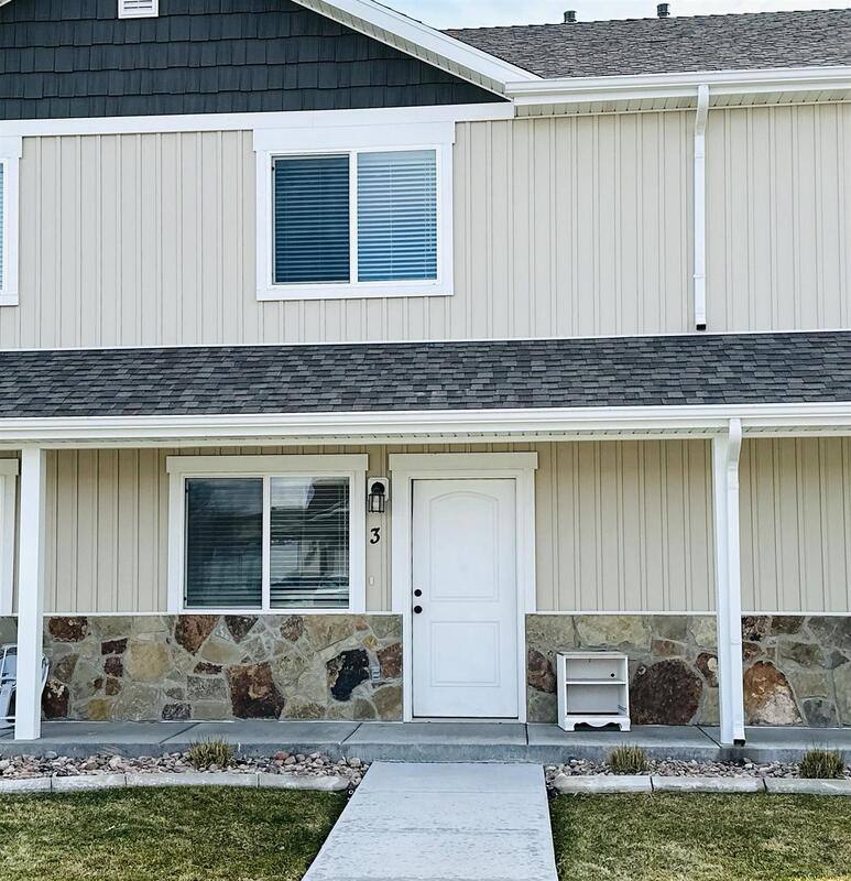 Townhouse for rent at 483 N 2650 W #3, Tremonton, UT 84337