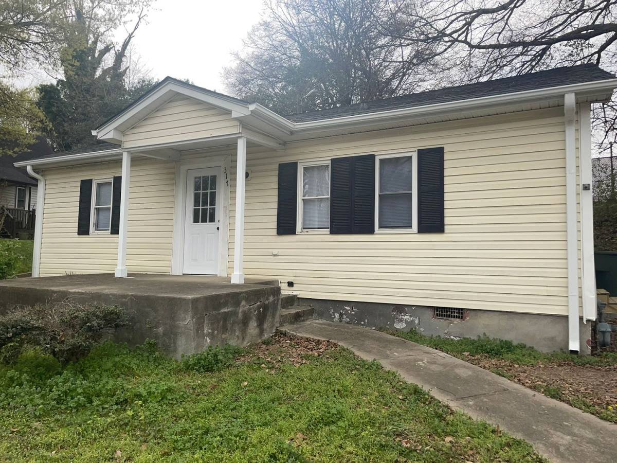 House for rent at 317 S Ransom St, Gastonia, NC 28052