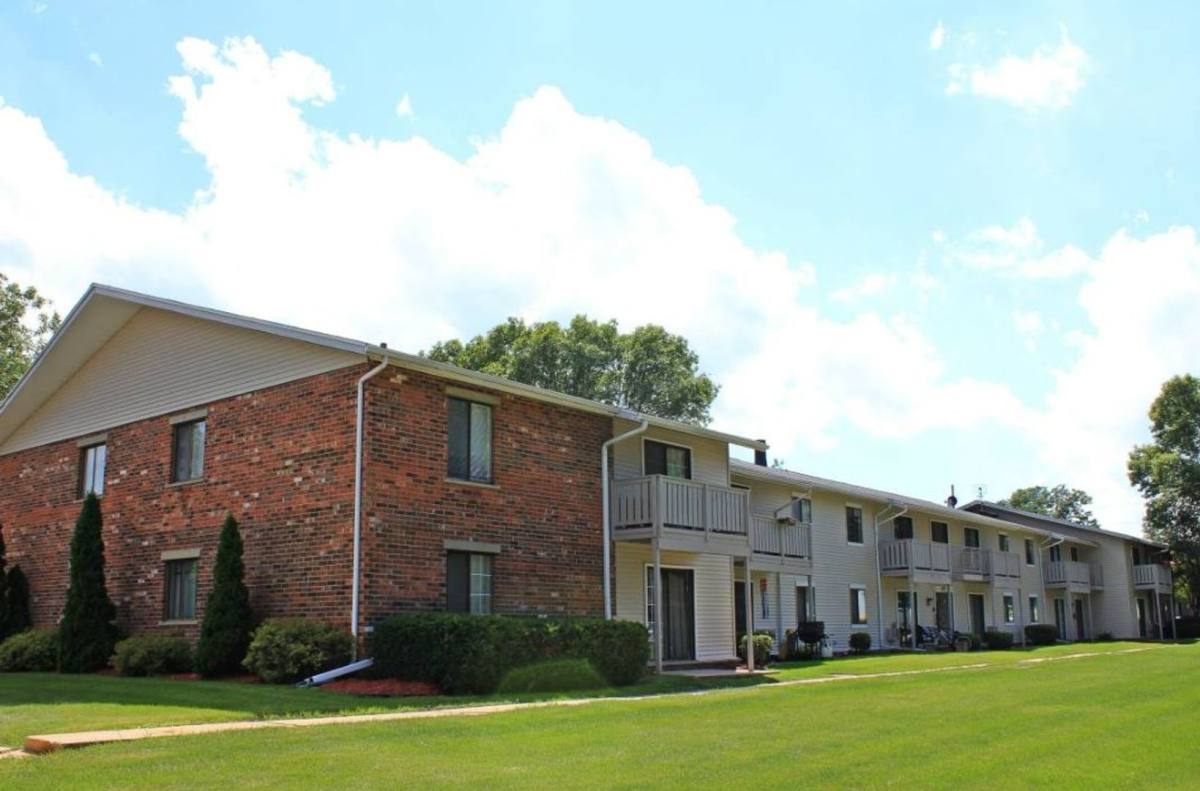 Apartment for rent at 2233 Wyoming Ave, Sun Prairie, WI 53590