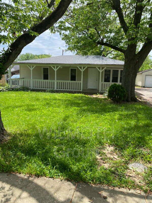 House for rent at 8845 Robey Dr, Indianapolis, IN 46234