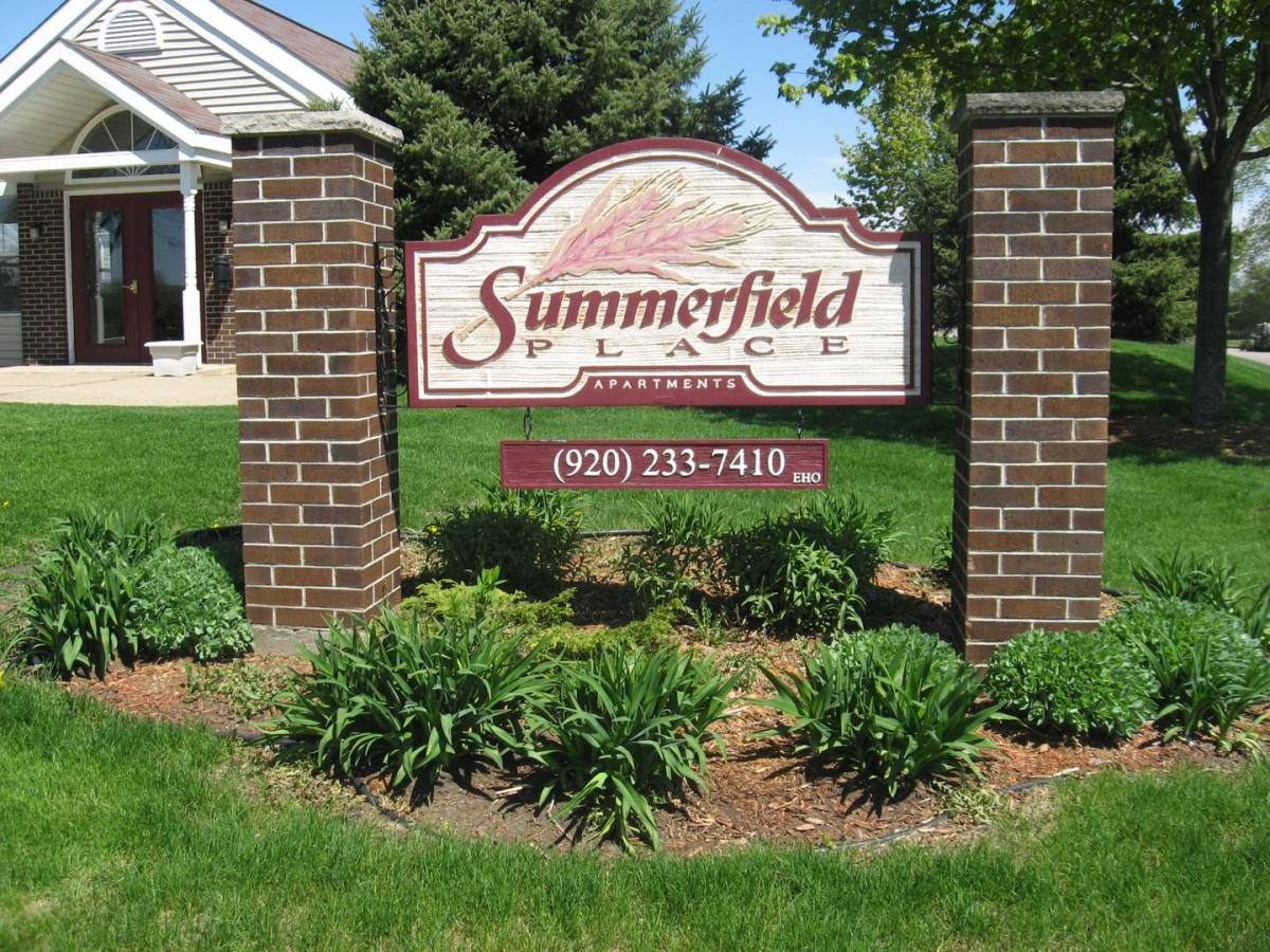 Apartment for rent at 3301 - 3361 Logan Dr, Oshkosh, WI 54901