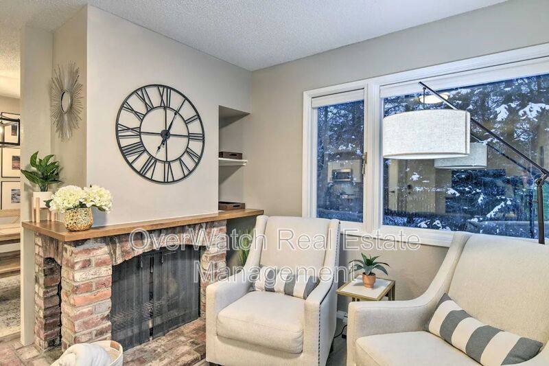Apartment for rent at 5125 Rhyner Court #1, Anchorage, AK 99508