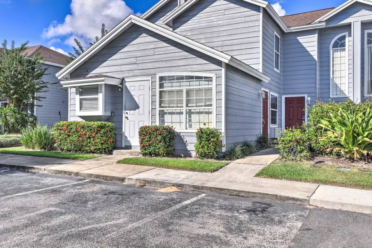 House for rent at 154 Orchid Dr, Davenport, FL 33897