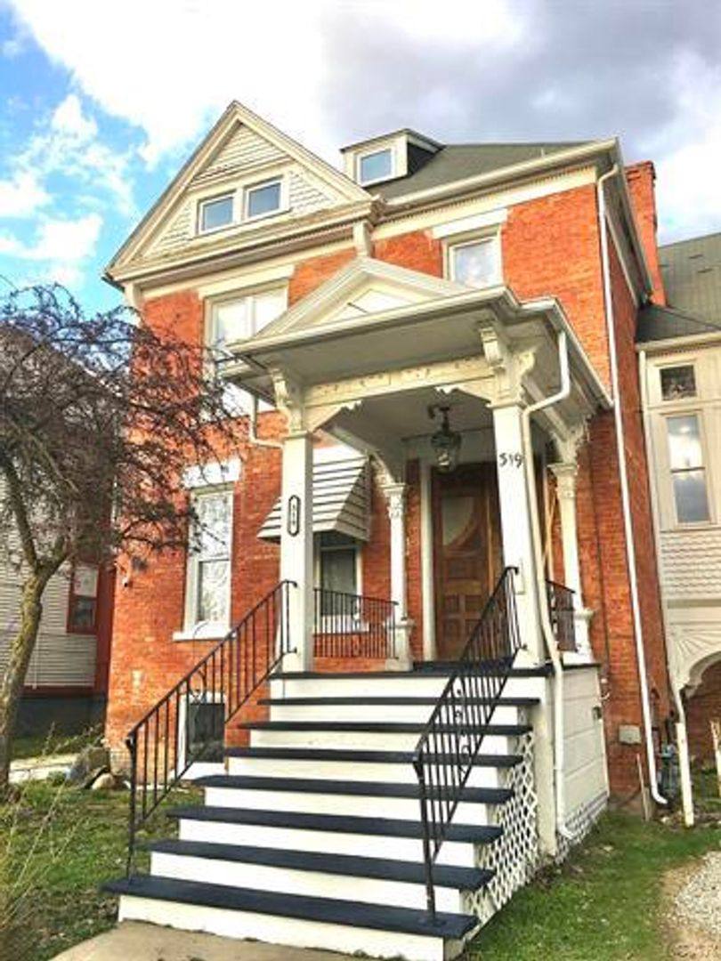 Apartment for rent at 319 S Winter St, Adrian, MI 49221