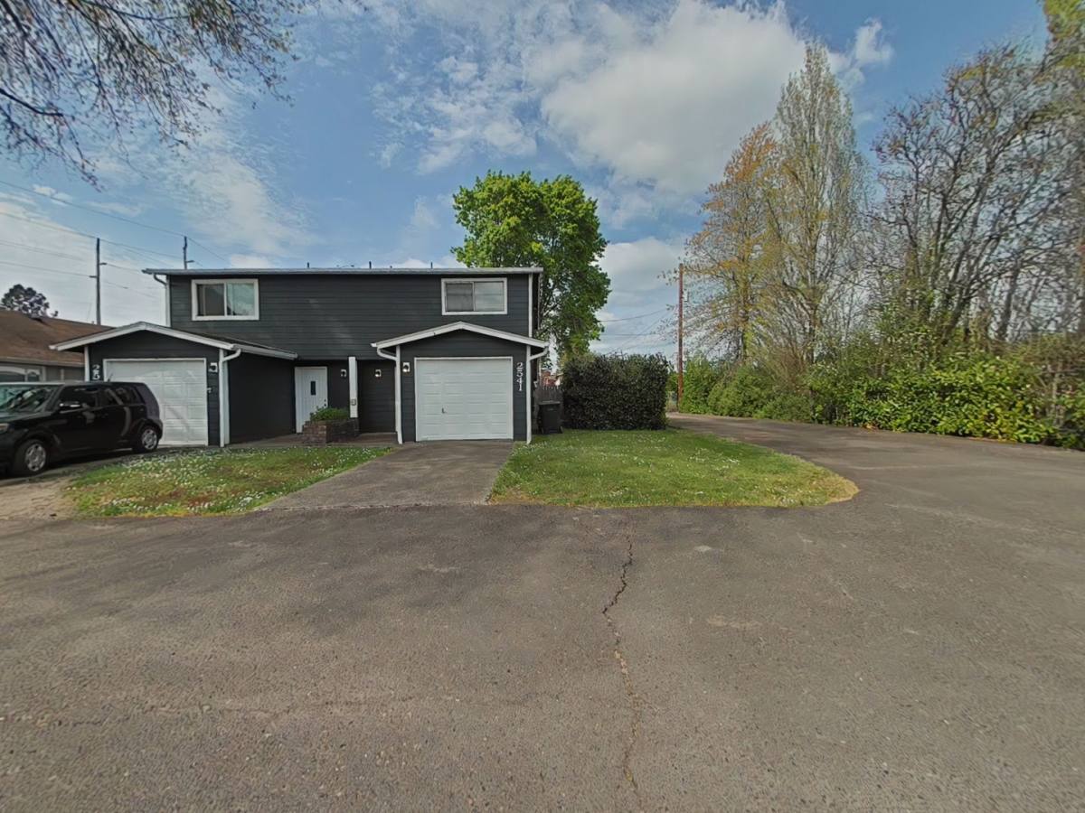Apartment for rent at 2541 NW Grant, Corvallis, OR 97330